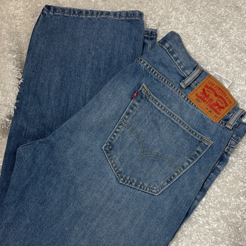 Levi mens jeans 505 size W38 L32